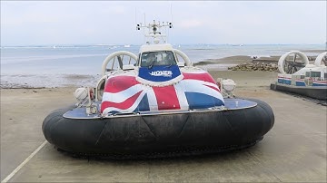 Hovertravel Hovercraft Loading, Inflating & Leaving Ryde, Isle Of Wight - September 2022 | kittikoko