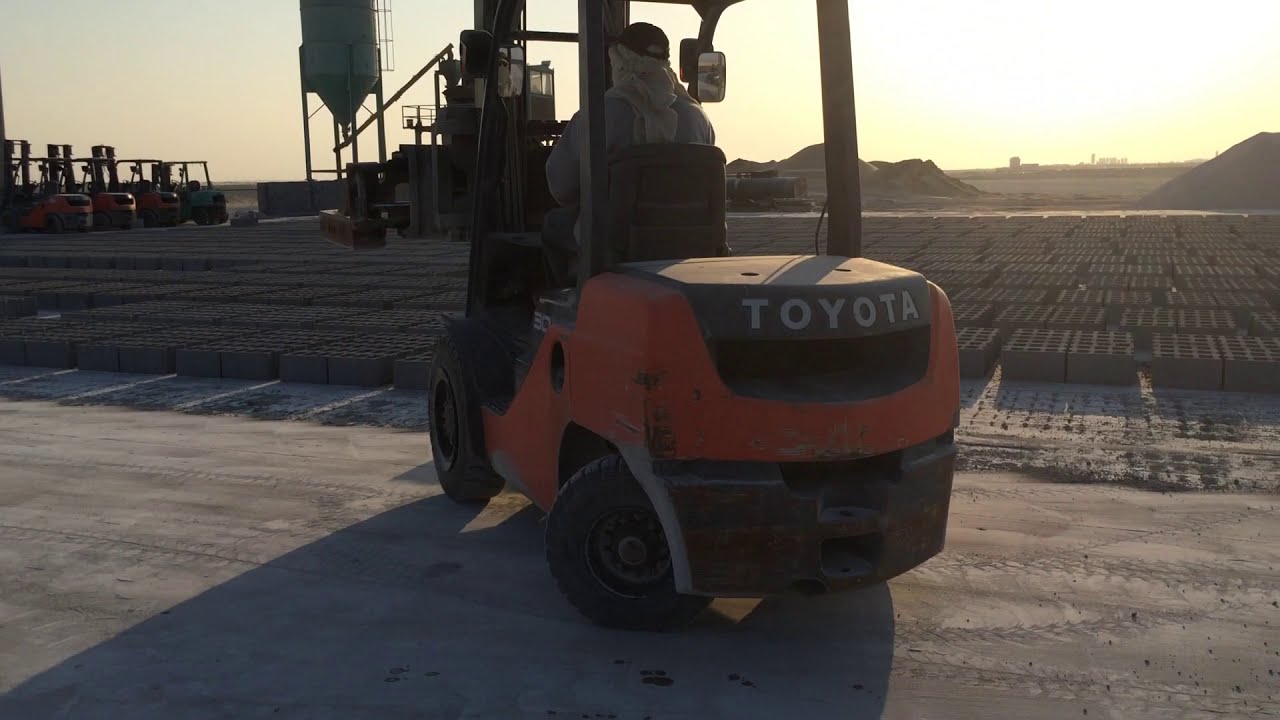 Concrete Block Clamp  Manual Block Machine @913 Hydraulic Clamp