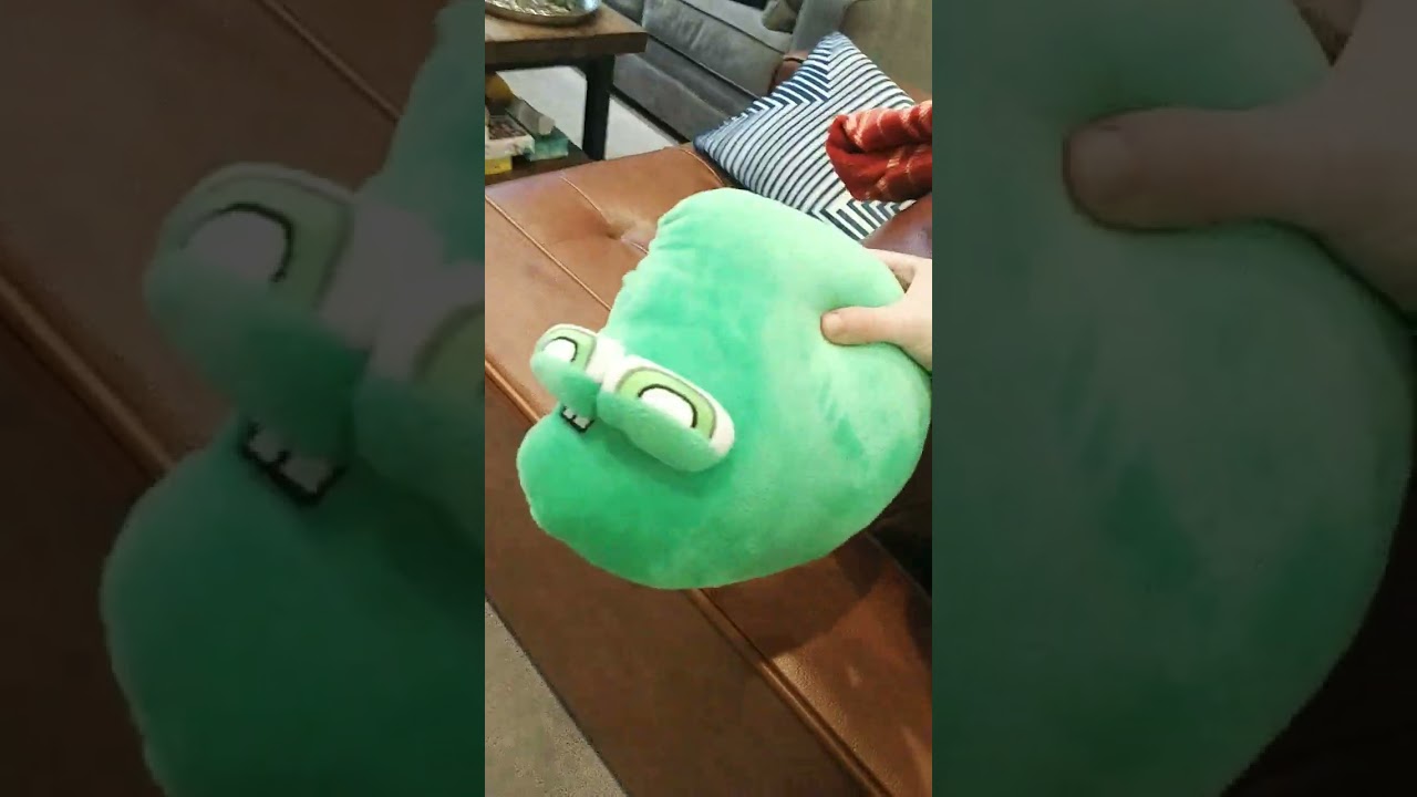 Мягкие игрушки с русским алфавитом.