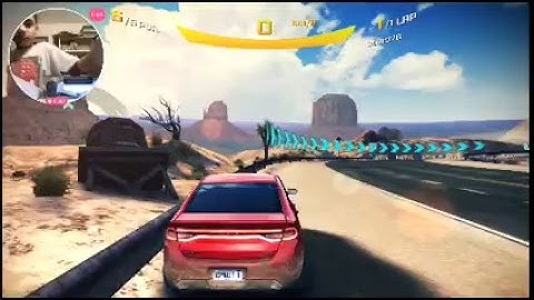 playing Asphalt 8 with my ps4 controller