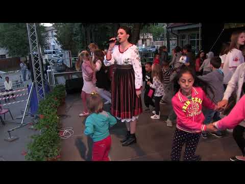Lidia Buble - Sub apa (Official Video)