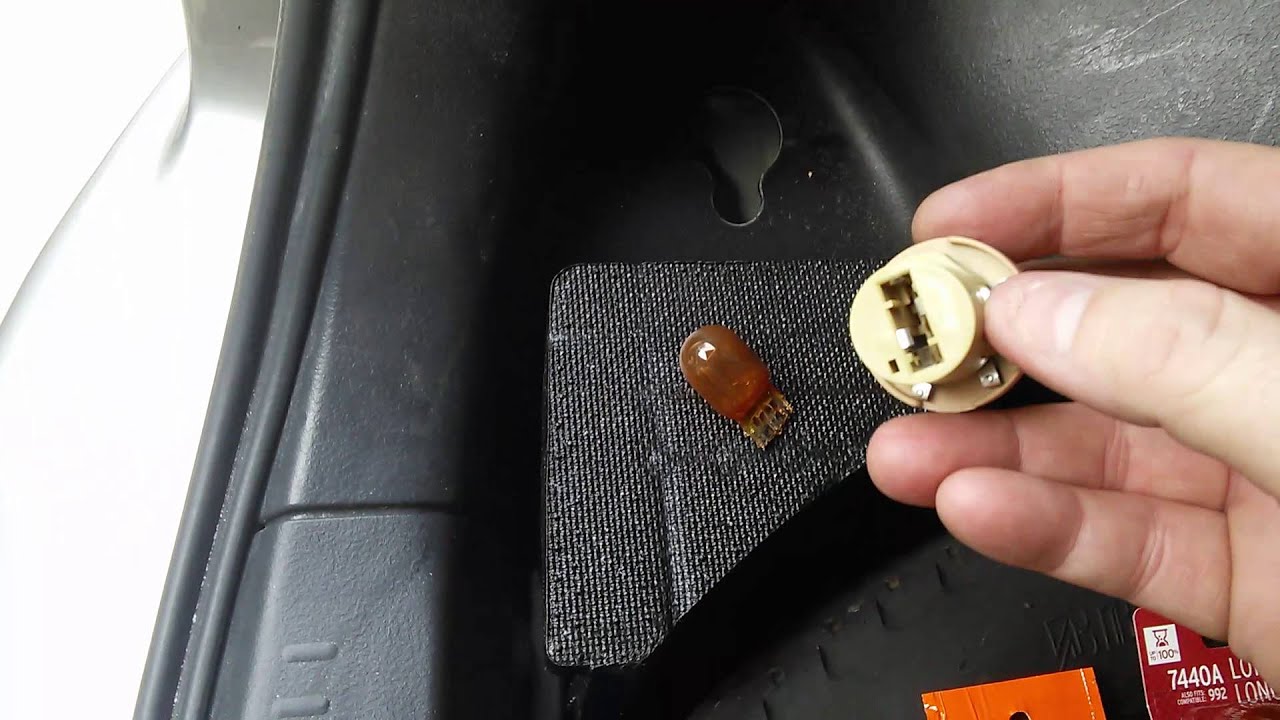 2004 - 2006 Scion XB Tail Light Bulb Change Directional - YouTube