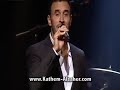 سأضمك الى صدري بشدة حتى أطمئن أنك تجري مجرى دمي هكذا أريد الحياة