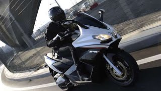 Aprilia sr most scooter in the world - YouTube