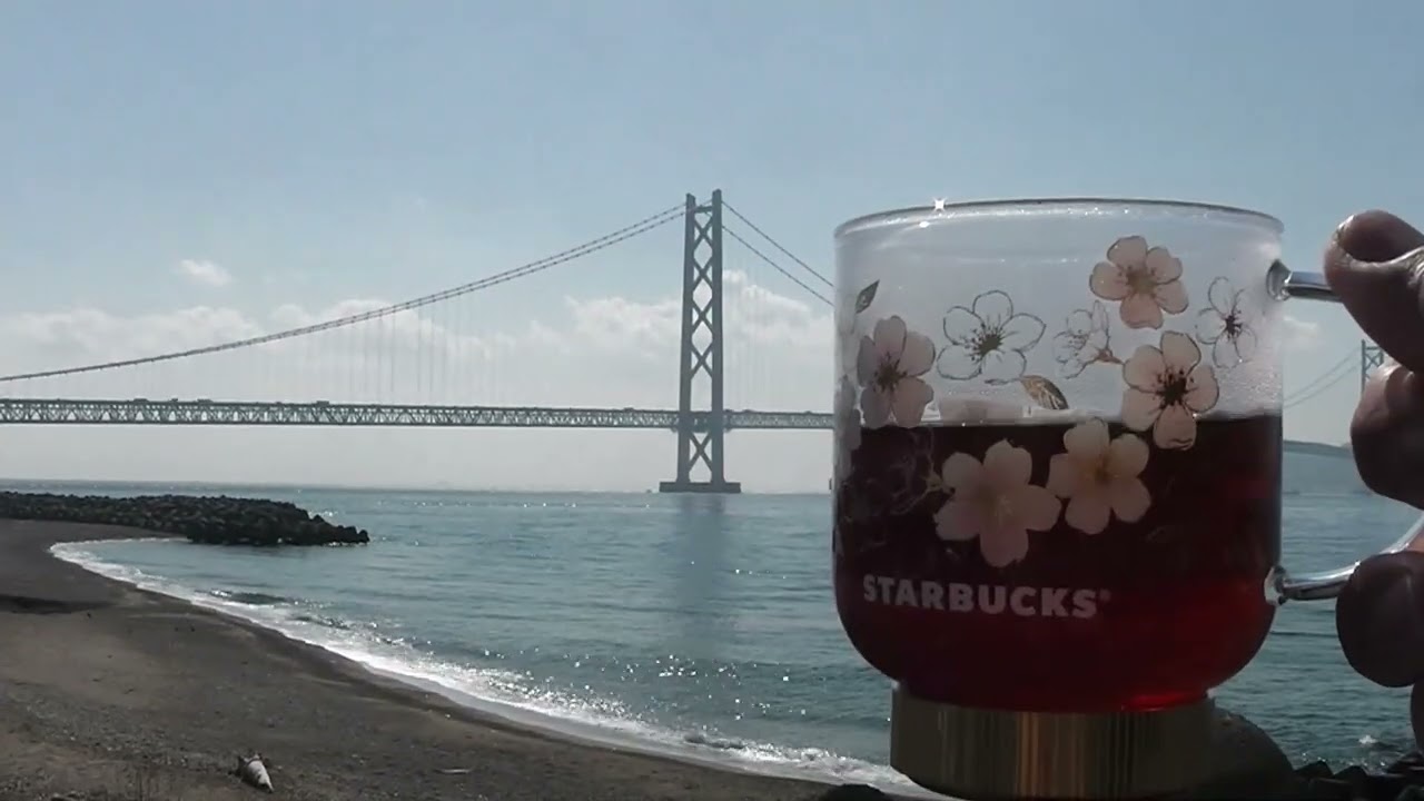 露天Café 150  　Starbucks 2026  Sakura Mugで Strong tea とChaiと薩摩銘菓