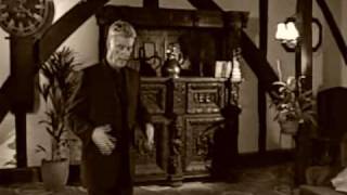 Derek Acorah - Antiques Ghost Show (2/3)