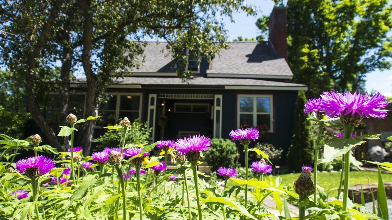 Prime Cottage Country Real Estate | Custom Finished Heritage Home