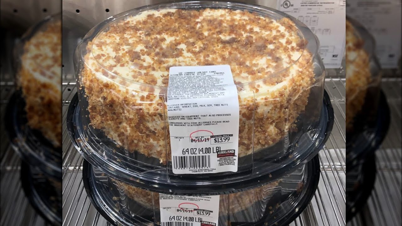 El Pastel De Zanahoria De Temporada De Costco Tiene Un Ingrediente  Sorprendente - YouTube