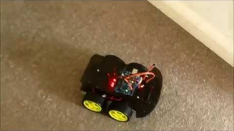 Arduino + HC06 Robot Driven With Bluetooth