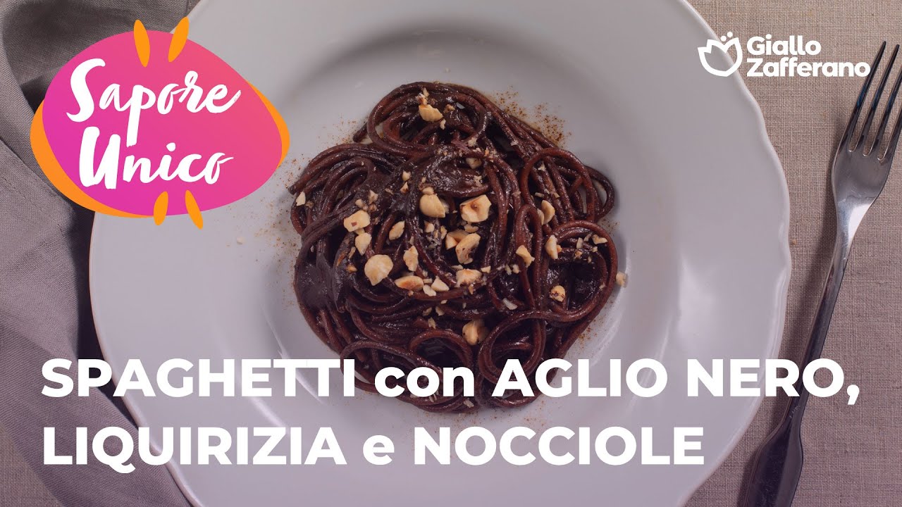 Spaghetti con Aglio Nero, Nocciole e Liquirizia