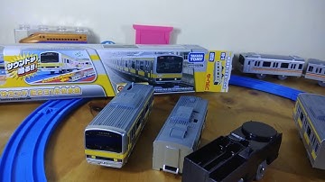 プラレール サウンドE231系総武線 Plarail Commuter Train S-49 Sound Series E231 Sobu Line Unboxing and Test