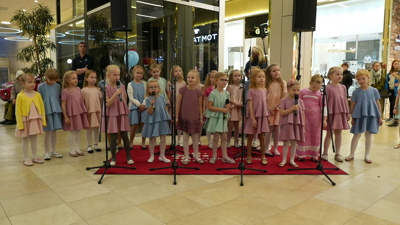 Porilaul - Laulupesa Tartu Kaubamajas