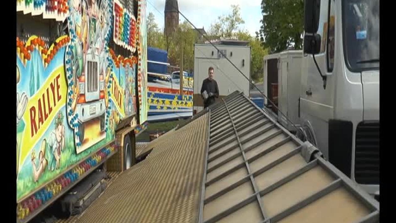 Maimarkt in Papenburg: Impressionen vom Aufbau