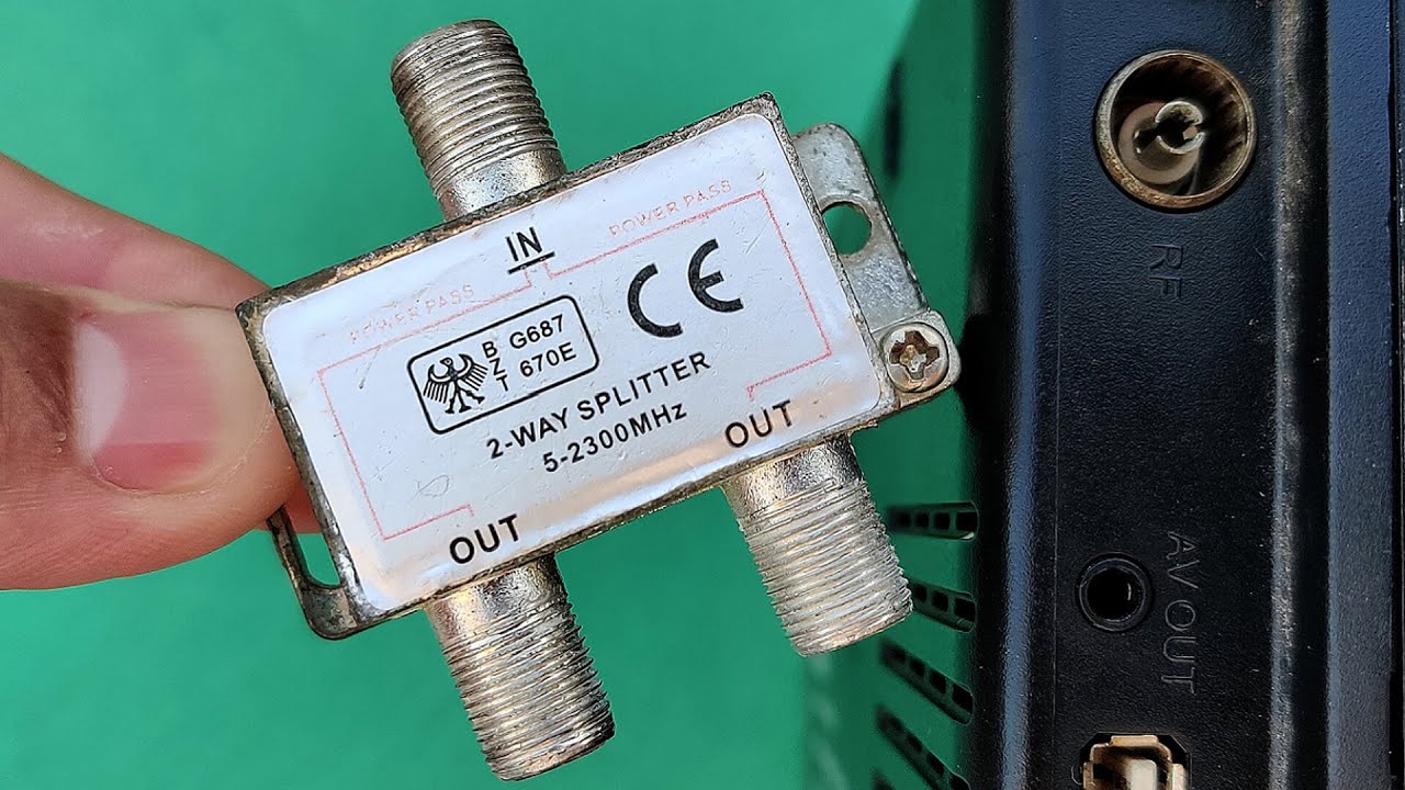 How To Make The Most Powerful AntennaIn The World! Plug Into The TV And ...