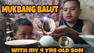 4 YEARS OLD NAG MUKBANG NG BALUT WITH MAANGHANG NA SUKA | MUKBANG