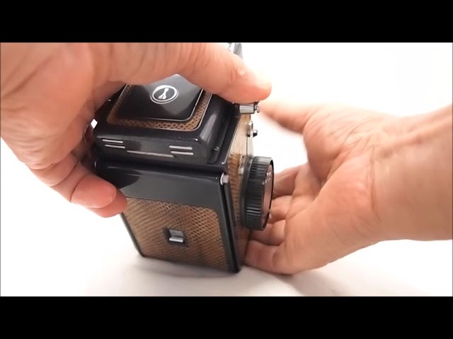 【動作確認済】 YASHICA 44 G0318-0227-329-1v Yashica-44LMクラシックカメラ動作確認 - YouTube