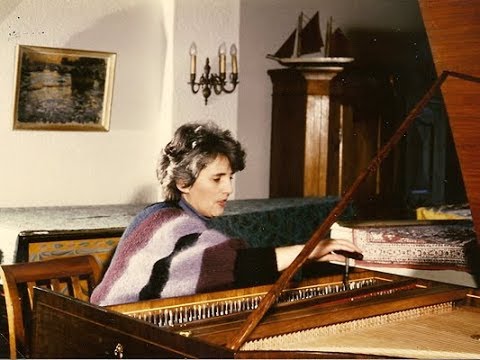 Sleduj BWV878 WTC 2-09 Prelude & Fugue in E Jaccottet 1989 na YouTube