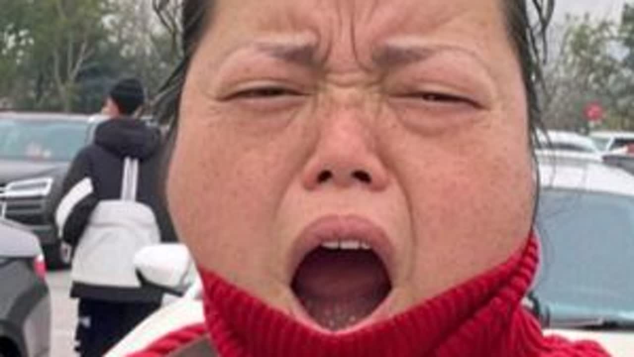 #生活日常  在回程的路上感到迷茫，不知何去何从，又累又饿，脚肿痛感觉无法行走了