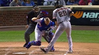 SF@CHC: Ross loses ball that's right in front of him