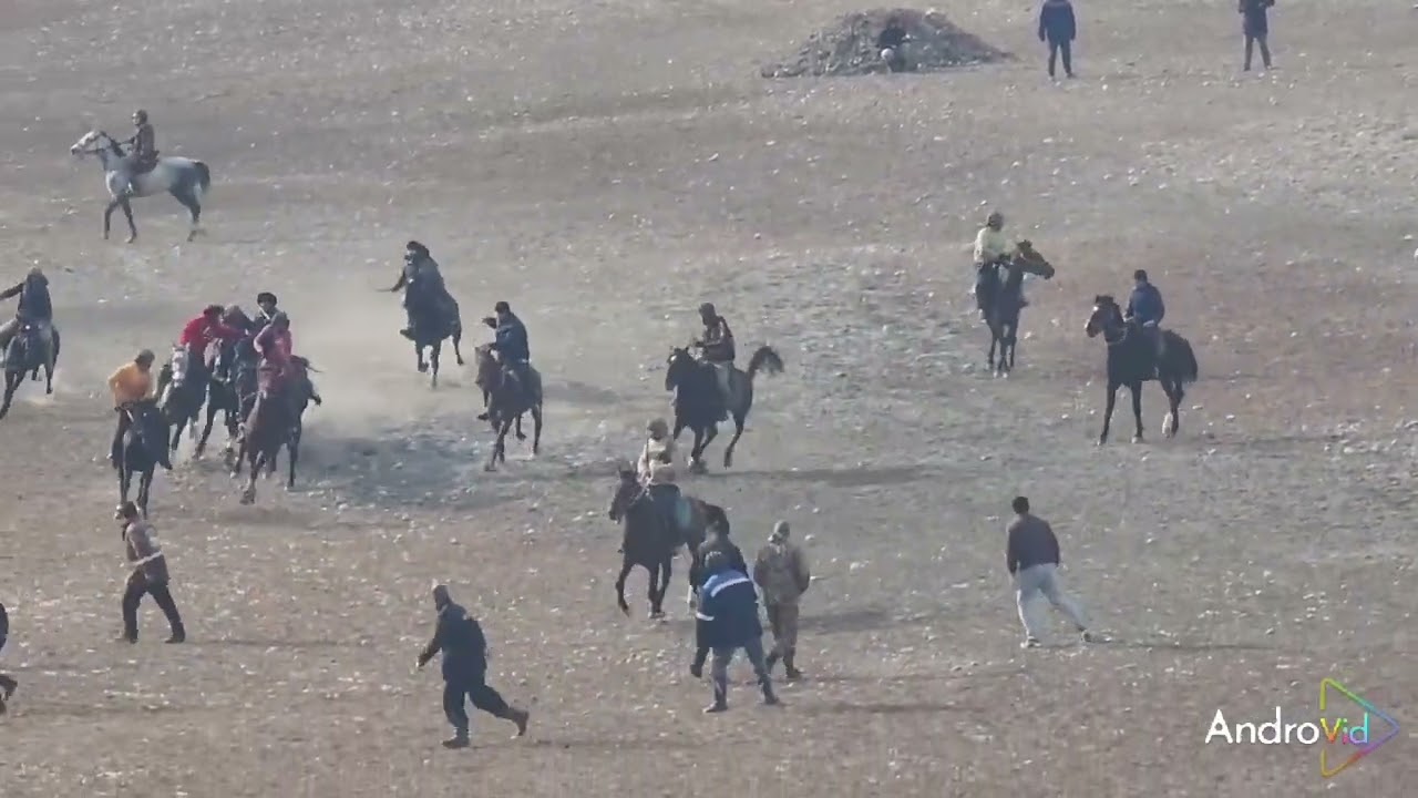 Киёмдин  Човандоз  бо Аспи  Акай Хочи Сайали  Асп Бо Номи Алмоссссс