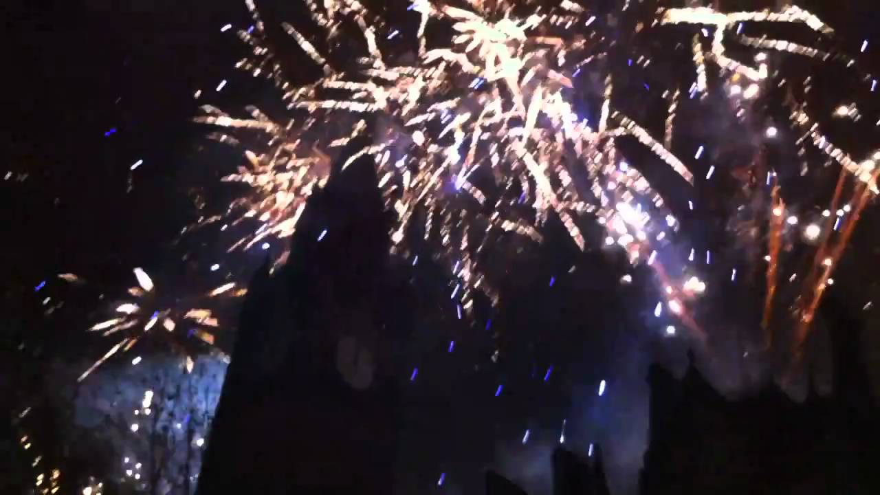 Manchester Turn on Christmas Lights 2010! YouTube