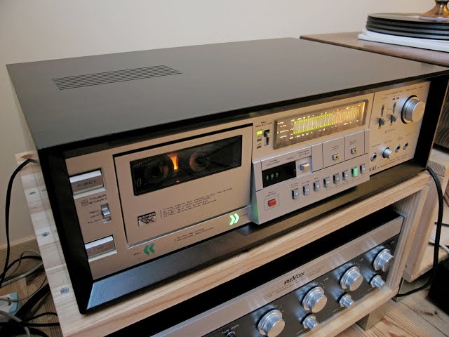 Akai GX F44R VINTAGE CASSETTE DECK - YouTube