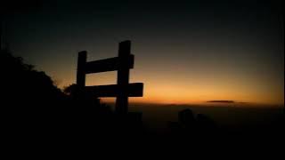 enak banget lagu barat ini sampai ikut meresapi