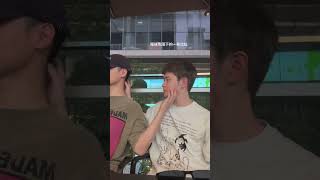 暧昧氛围下的一些拉扯