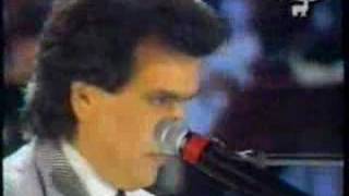 Video thumbnail of "Toto Cutugno - Gli amori"