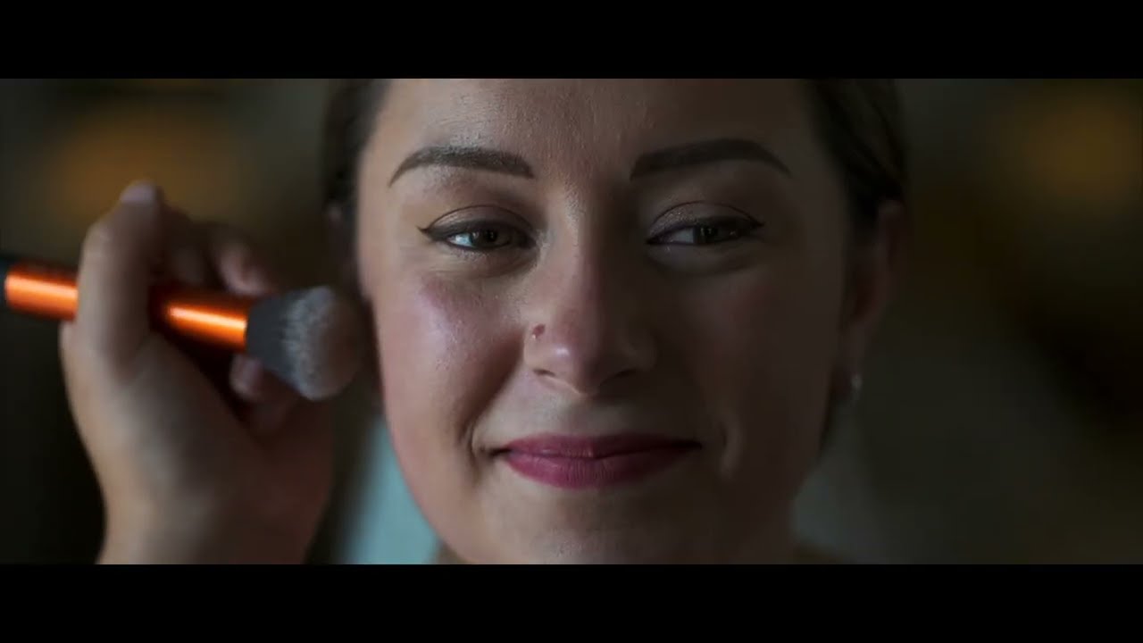 Abigail and Austin - Mythe barn Highlights Film. Stunning story behind this film. What a story!