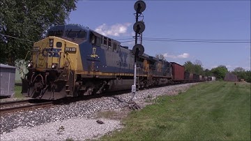 CSX D701 Through Williamston With CSX 17 Leading