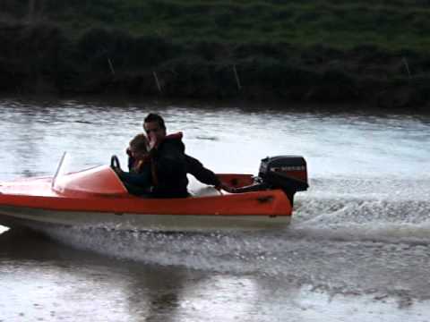 kaydens 9 foot spitfire boat part 3 - YouTube