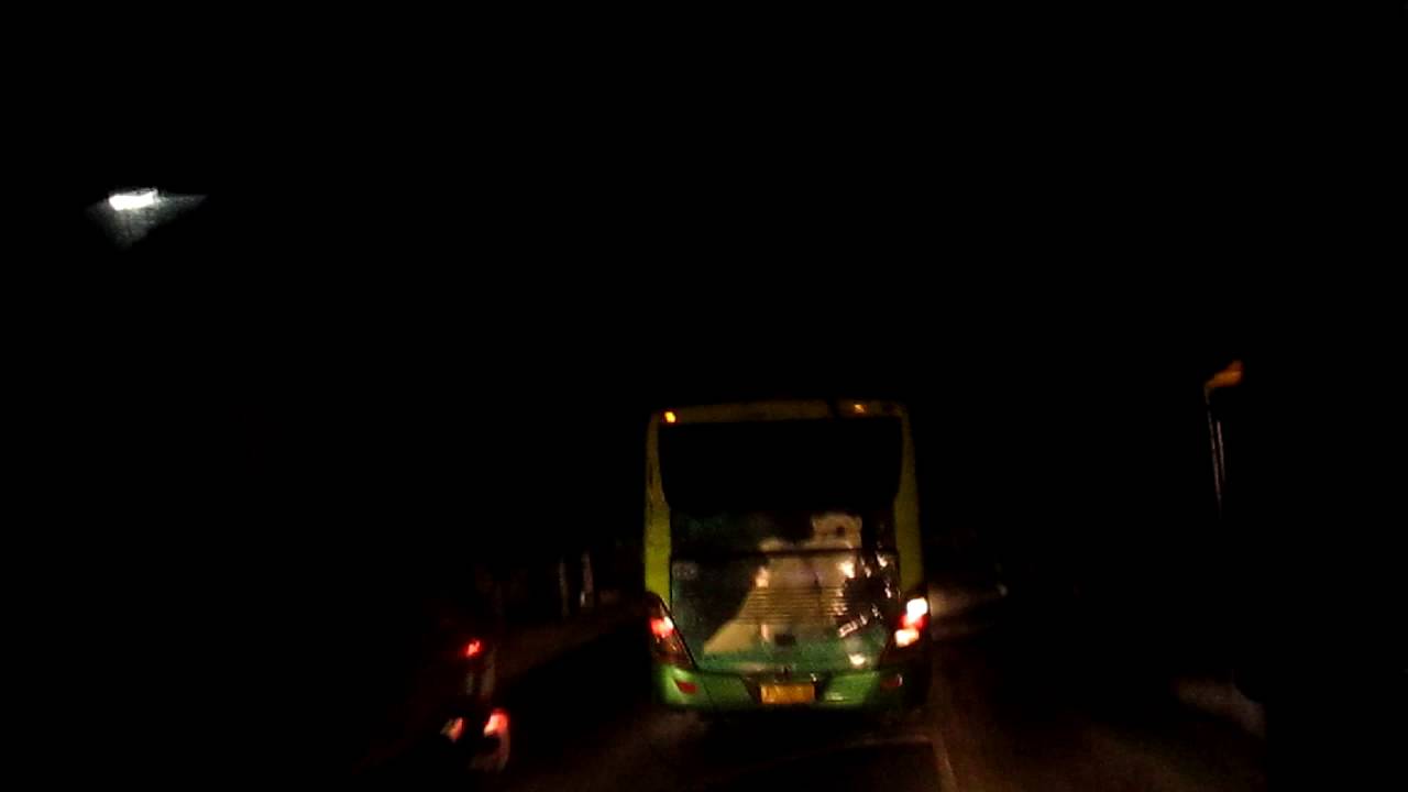 Aksi supir bis rosalia