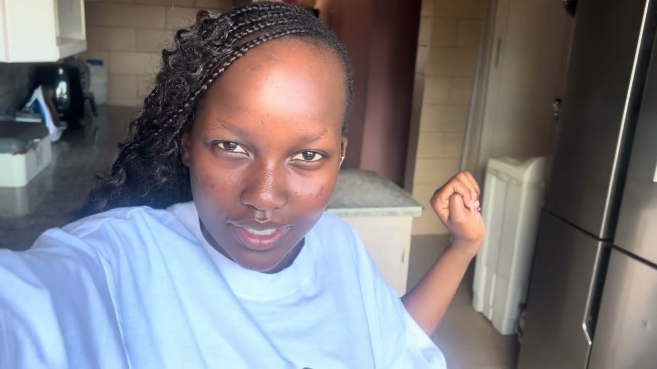 ABOUT ME|HOMEBODY|NEW YEAR VLOG