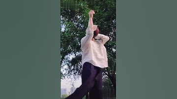 Thumbnail of 「王晨艺」隆里电丝 #dancer #dancechallenge2022 #stage