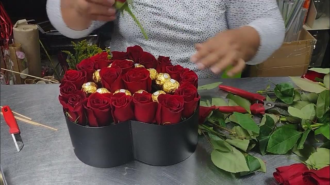 Como hacer un arreglo de rosas en caja en forma de corazon - YouTube