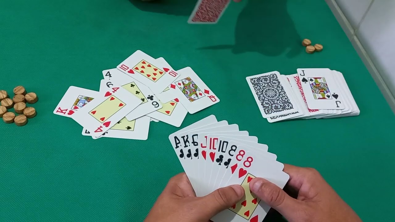 Jogando um baralho, cacheta