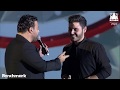 الفنان عاصي الحلاني يغني مع ابنه الوليد في موسم الرياض