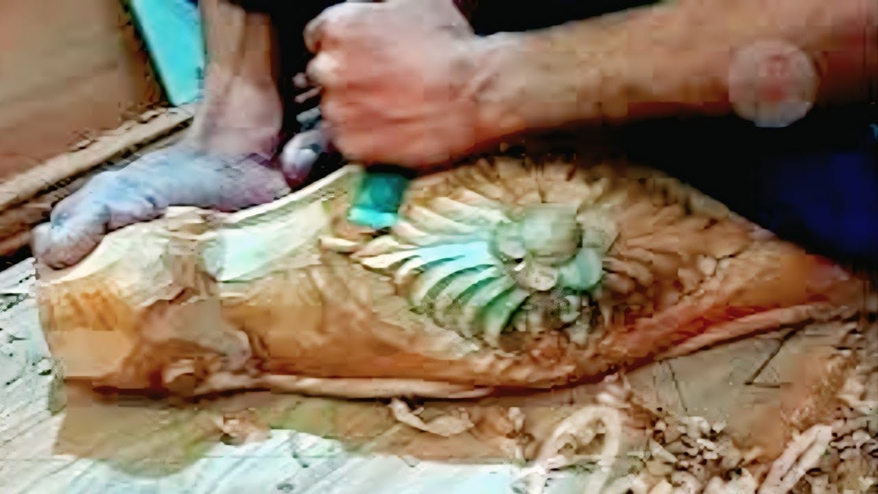 “Premium Wood Carving Design | Handmade Craft | Global Trending Art Video 2025”