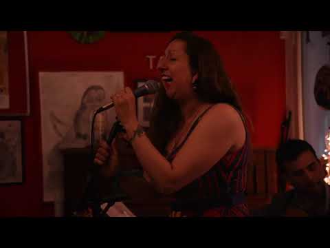 Andrés Martine, Rodrigo Ruiz Diaz y Victoria Moran - Tal Vez Sera Tu Voz