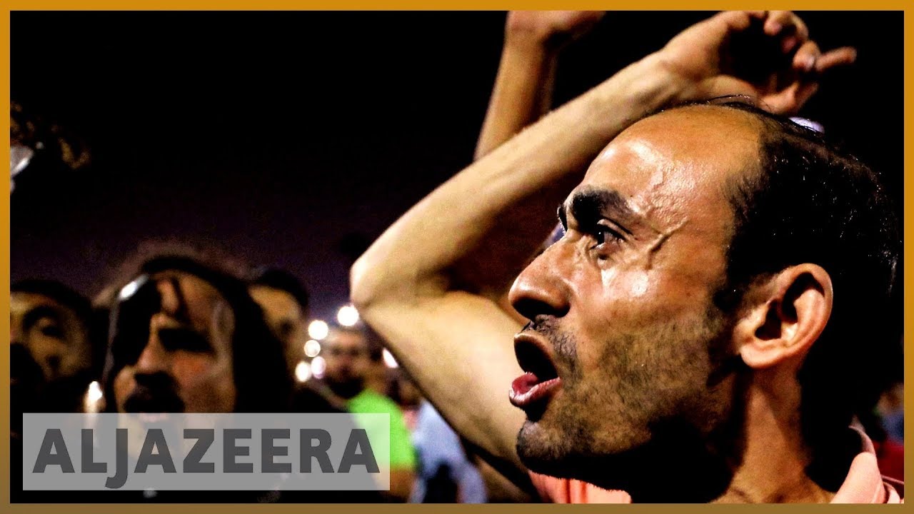 اندلعت احتجاجات في جميع أنحاء مصر تطالب باستقالة السيسي