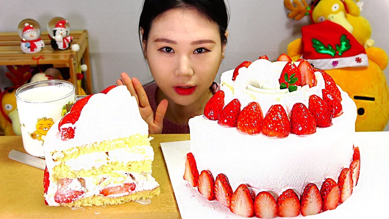 딸기케이크 파리바게트 케이크 먹방 Mukbang Eating Sound