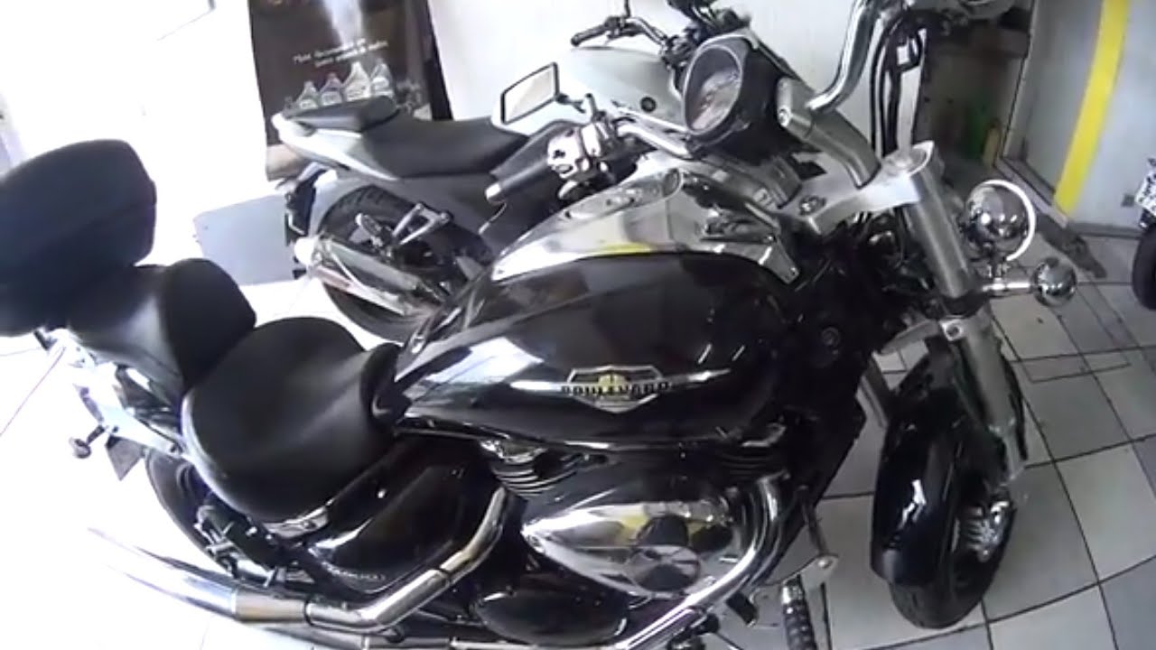 Suzuki Boulevard 800 lubrificação eixo cardan já verificou ! fica dica  oliver motos