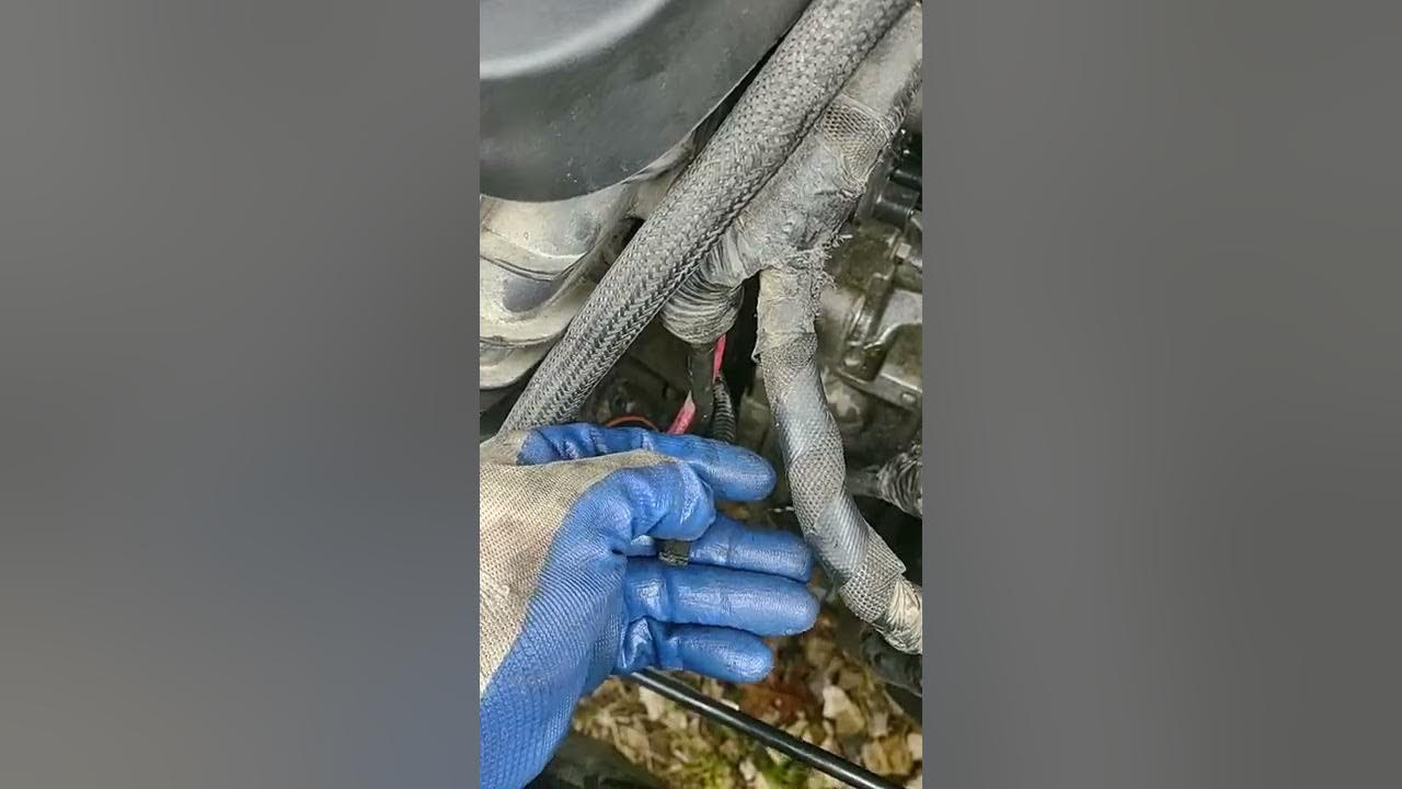 2.4 l starter replacement 13 Chrysler 200 - YouTube