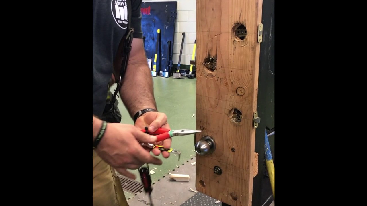 RISE ABOVE: Real Deadbolt Pull (Class Demo)