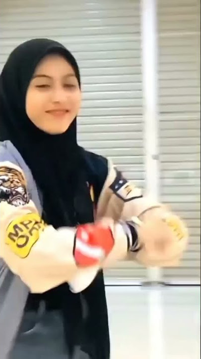 Mentahan Aku Tadi Goyang | Goyang Engkol X Pargoy yang Viral #shorts #pargoy #emanglagigoyang