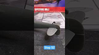 Non -retracting rear wheel! Airfix SUPERMARINE SPITFIRE Mk.1 (A05126B)