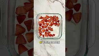 🍓🍰😋3-Ingredient Strawberry Icebox Cake  | Day 21 of Healthy Summer Treats #summeronshorts