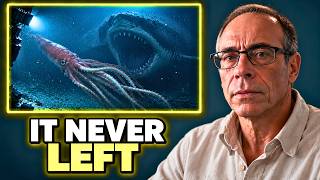 A Deep-Sea Camera Filmed a Giant Squid Fleeing Something at 3,000 Feet