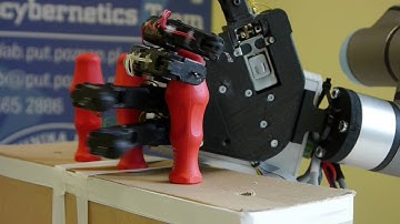 CIE-Hand applications with UR3 robot arm - PUT